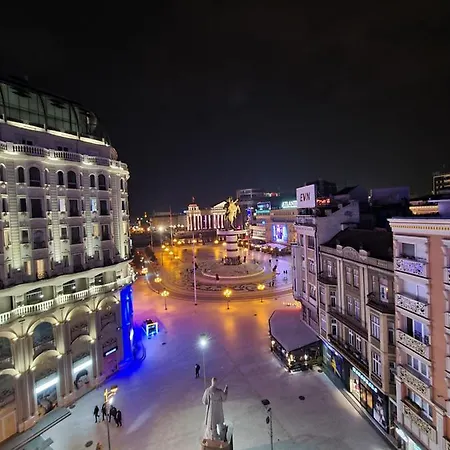 Square 2* سكوبجي