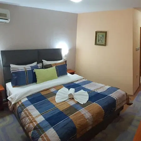 Hotel Square